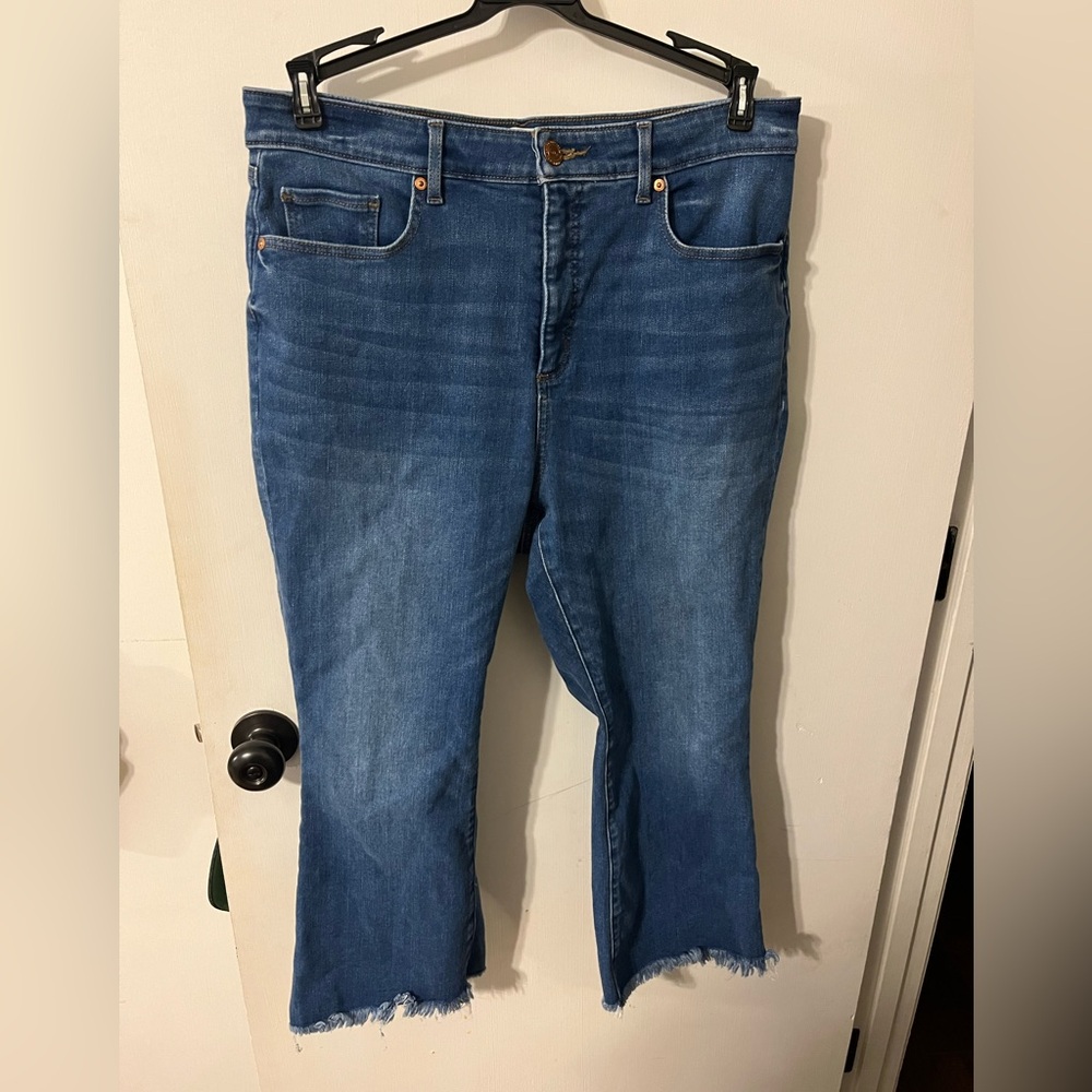 Stretch Cropped Flare Jeans